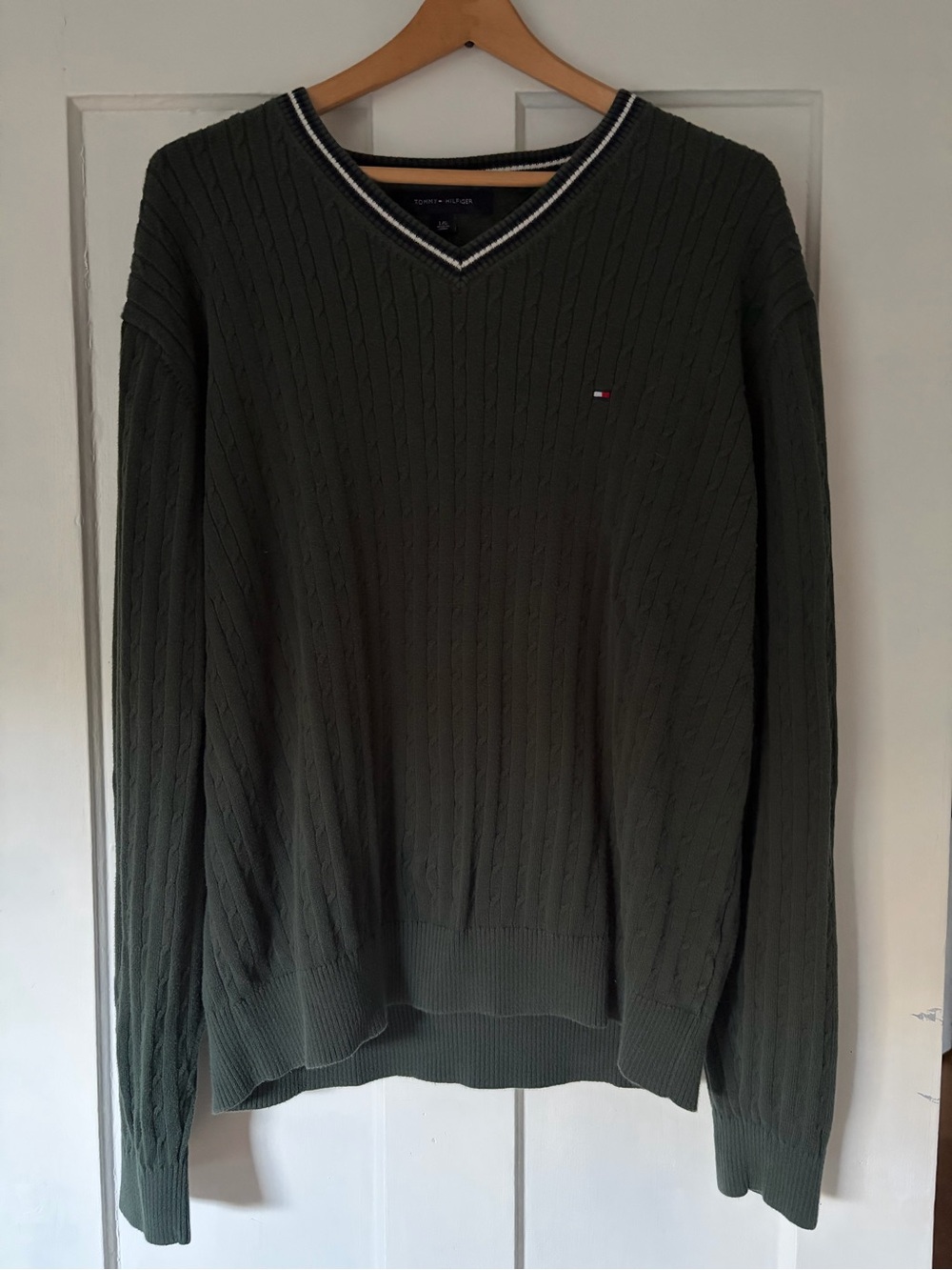 Tommy Hilfiger Dark Olive V-Neck Cable Knit Sweater 100% cotton